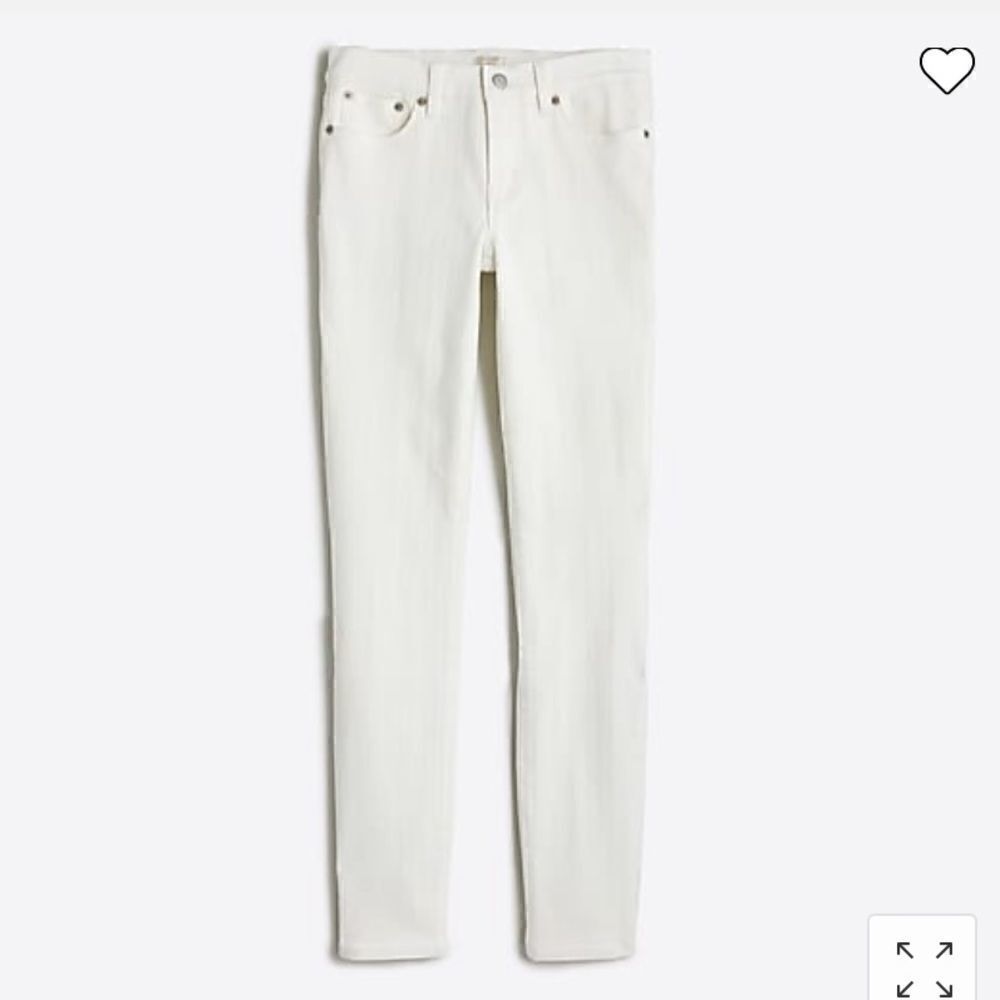 J. Crew Factory 8" midrise skinny jean in white denim Item G1972*